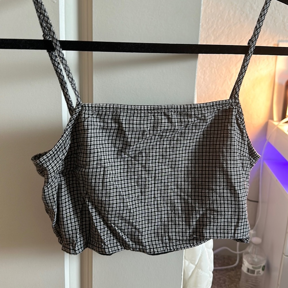 Gingham crop top